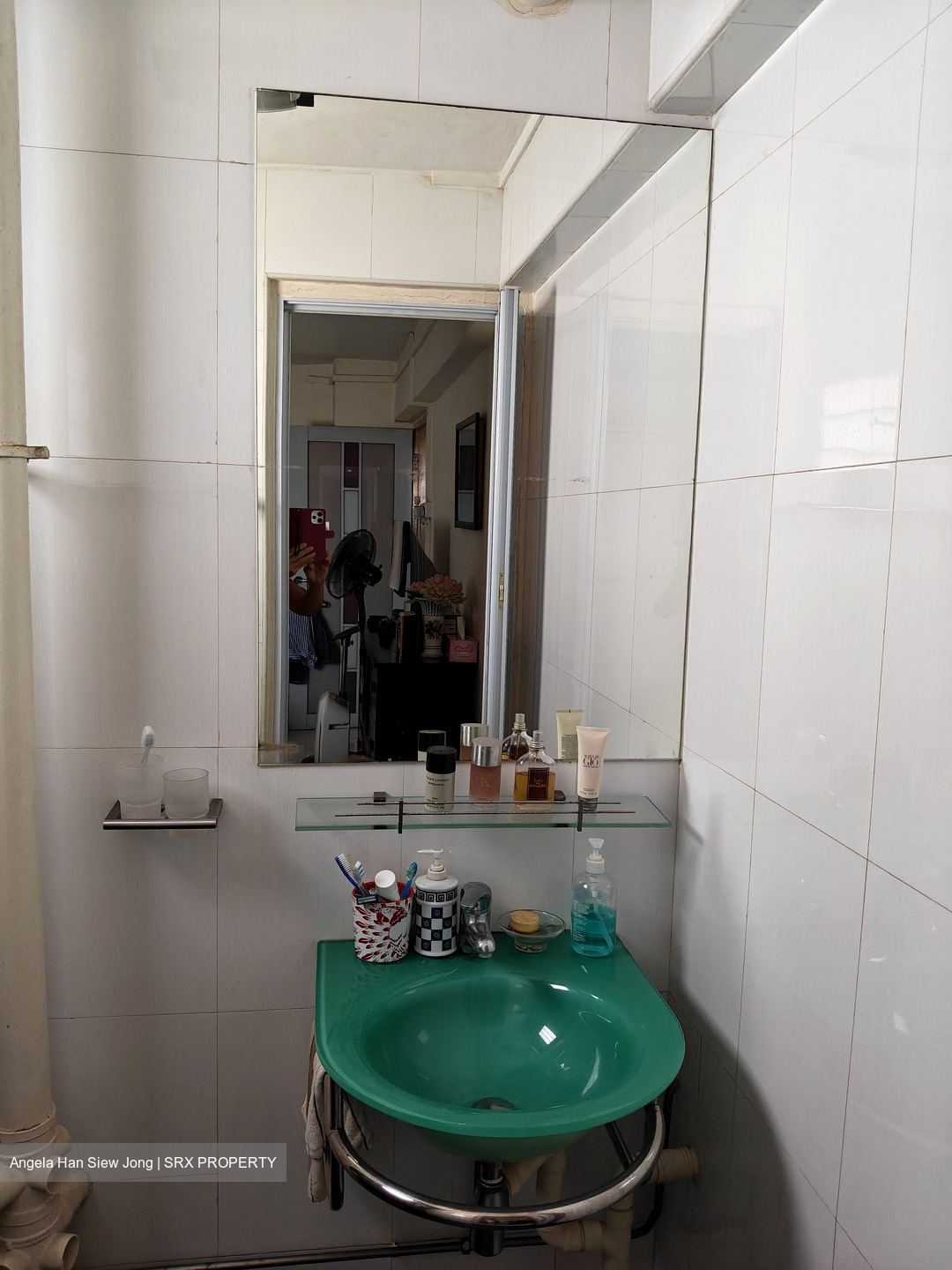 jurong-east-street-24 listing thumbnail photo